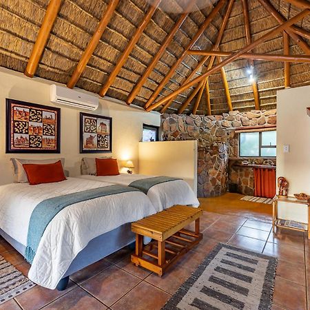 Iketla Lodge Ohrigstad Екстериор снимка