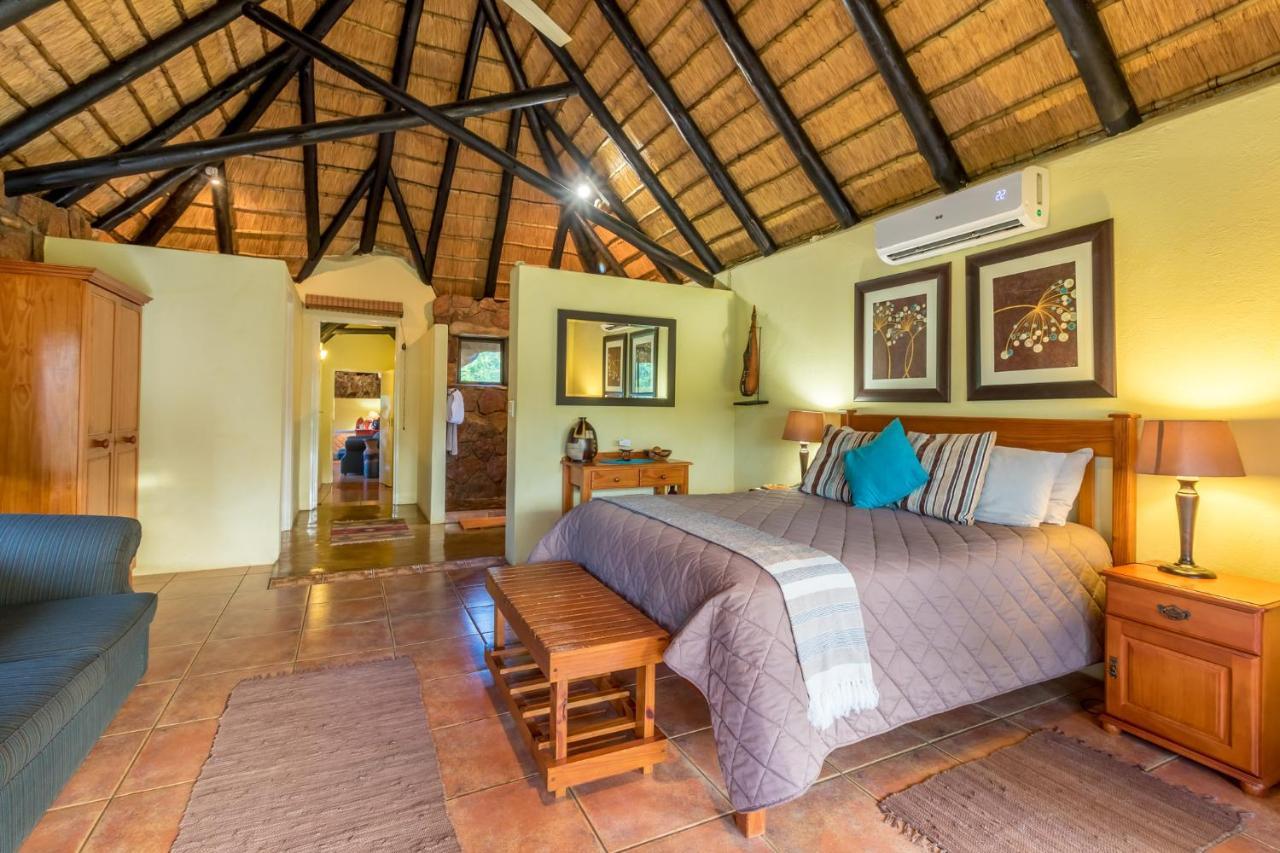 Iketla Lodge Ohrigstad Екстериор снимка
